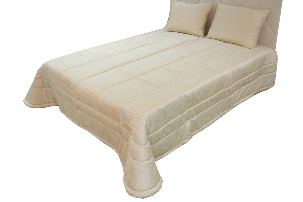 COLCHA C/FR 250X260 01 CREME RODA